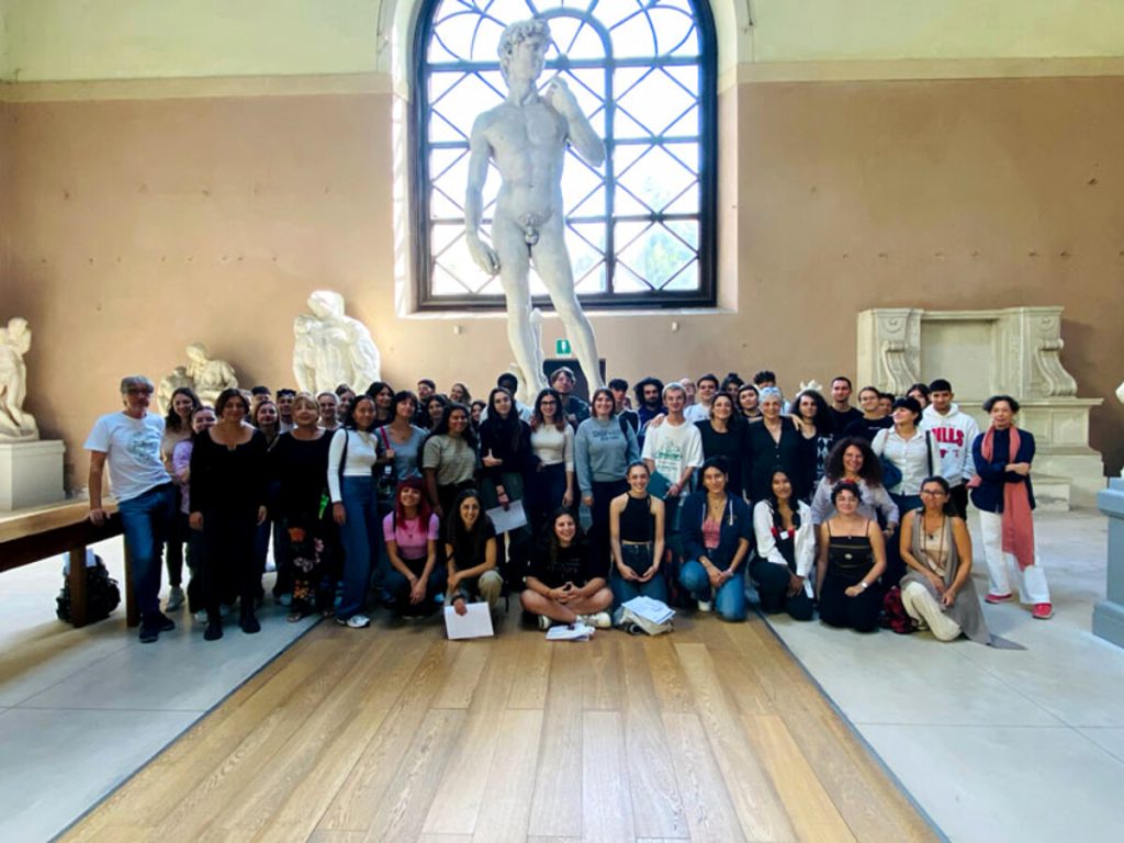Si ispira a Italo Calvino la mostra “leggerezza” al liceo artistico di Porta Romana