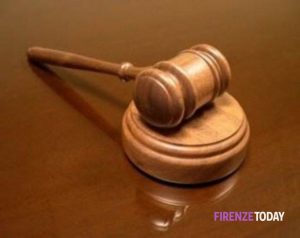 Violenza e video su due 12enni alla festa di Capodanno: stop al processo 