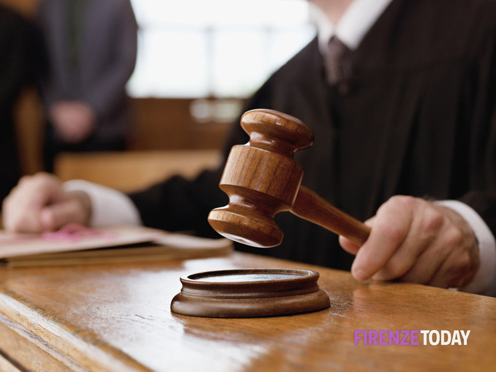 Operaio fiorentino accusato di violenza sessuale fa 3 anni di carcere e poi viene assolto: “Il fatto non sussiste”