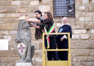 Incoronazione del Marzocco, boom di presenze in piazza della Signoria / FOTO
