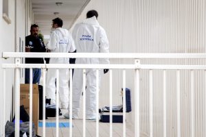 Infermiera uccisa, il 17enne conferma tutto all’avvocato