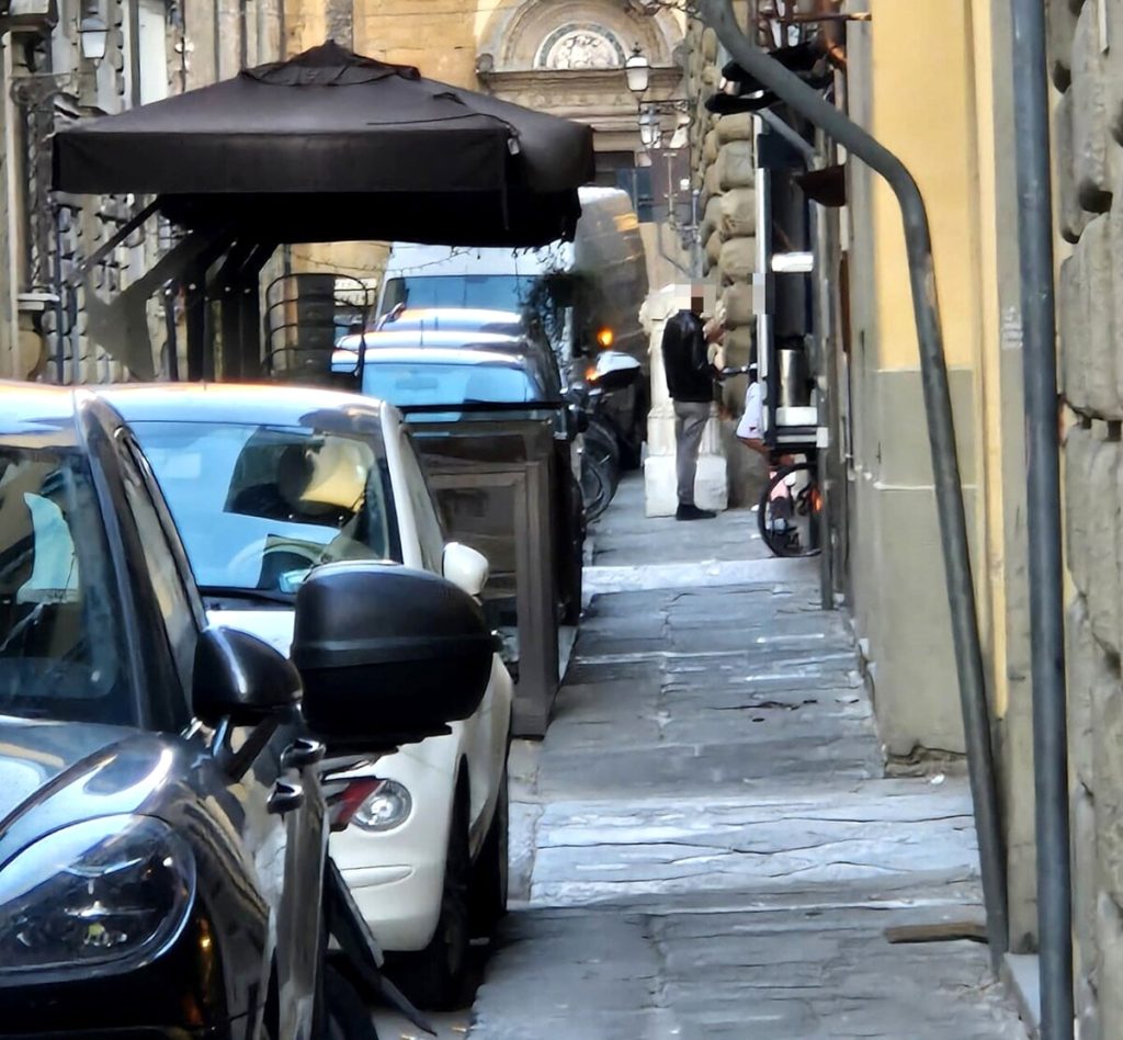 Spaccio in centro, parte l'esposto in procura: "Ci sono le vedette agli angoli"