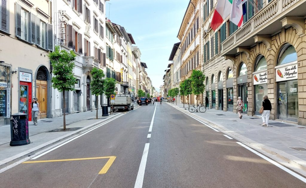 Inaugurato il primo tratto della “nuova” via Cavour. Nardella: “Aranci vivi e vegeti, risultato eccellente”