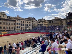 Calcio storico 2024: la prima semifinale Verdi - Azzurri  DIRETTA