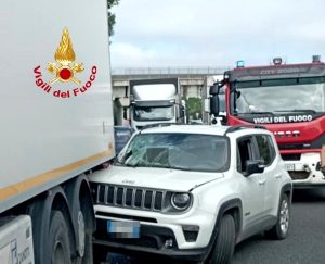 Nuovo incidente in FiPiLi: tre feriti in superstrada