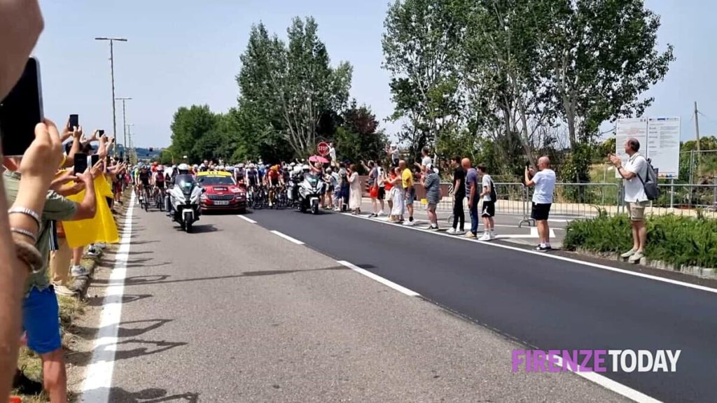 Ci siamo! La carovana gialla partita dal Viola Park