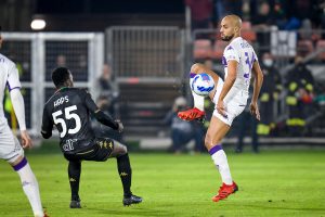 Fiorentina, intrigo Amrabat: interesse dalla Turchia ma occhio all'affare con la Juventus
