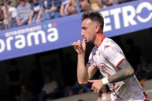 Fiorentina, il saluto di Castrovilli: "Avrei voluto onorare la 10 fino alla fine" / FOTO
