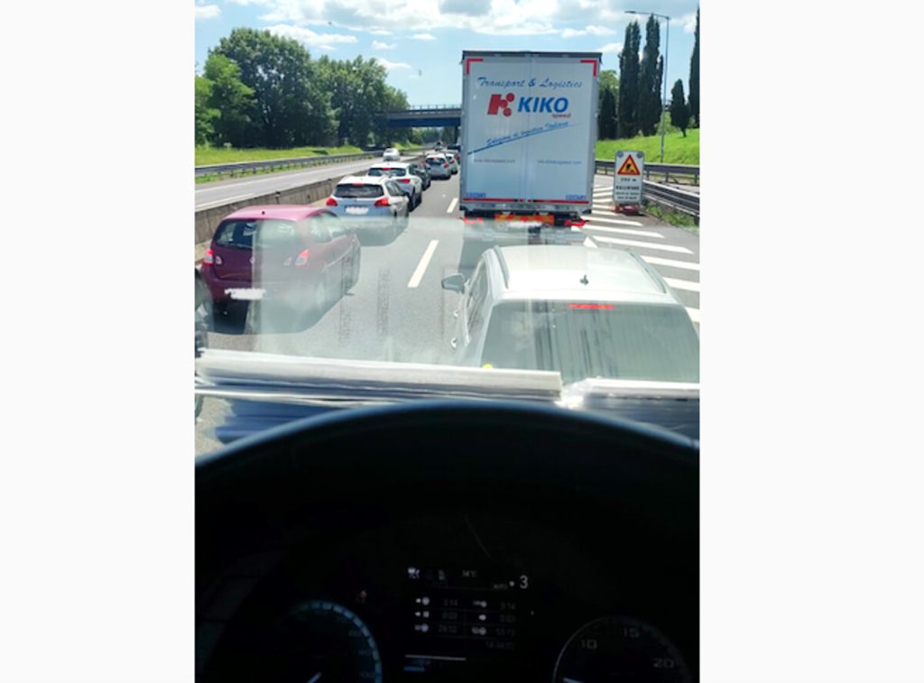 Incidente in Fi Pi Li: 10 chilometri di coda