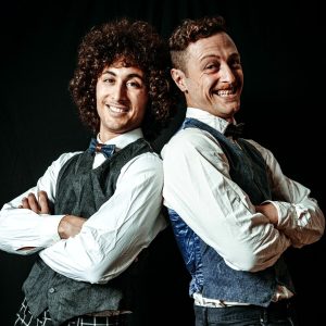 Duo flosh in "No stop!"