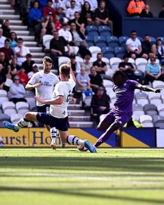 Fiorentina sprecona e sfortunata: viola sconfitta 2-1 nell'amichevole col Preston