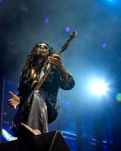 Lenny Kravitz a cena a Firenze: "Una persona eccezionale, non ha rifiutato un selfie" / FOTO