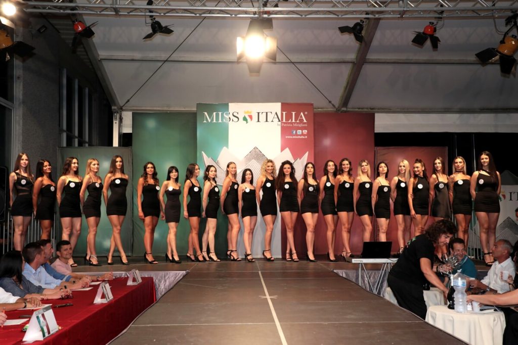 Miss Impruneta: apericena e sfilata in Piazza Buondelmonti