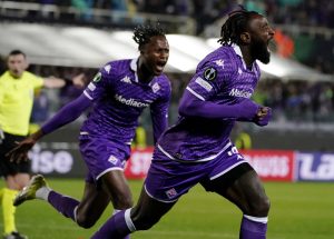 Da Amrabat a Nzola fino all'incognita Ikoné: il punto sul mercato in uscita della Fiorentina