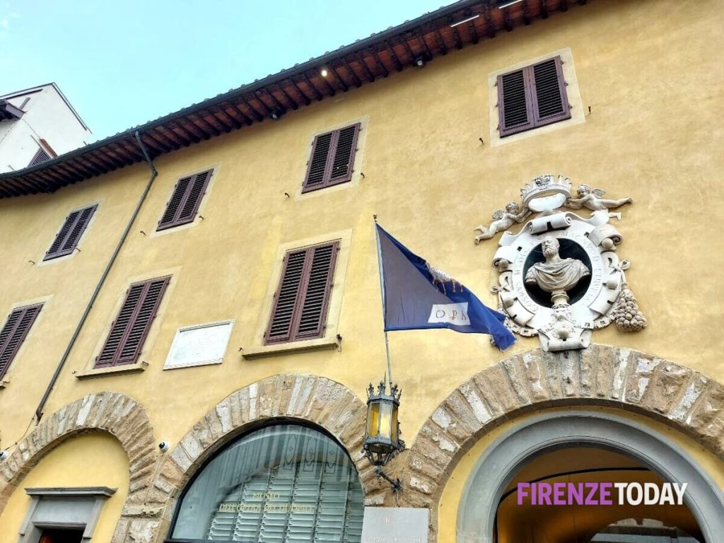 Troppi affitti brevi, l'Opera del Duomo dice basta: "Solo a fiorentini che vivono in centro i nostri appartamenti"