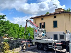 Vicchio: stop al traffico sul ponte sulla Sieve