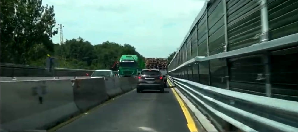 Pedaggio sulla FiPiLi, nuovo scontro autotrasportatori-Giani VIDEO