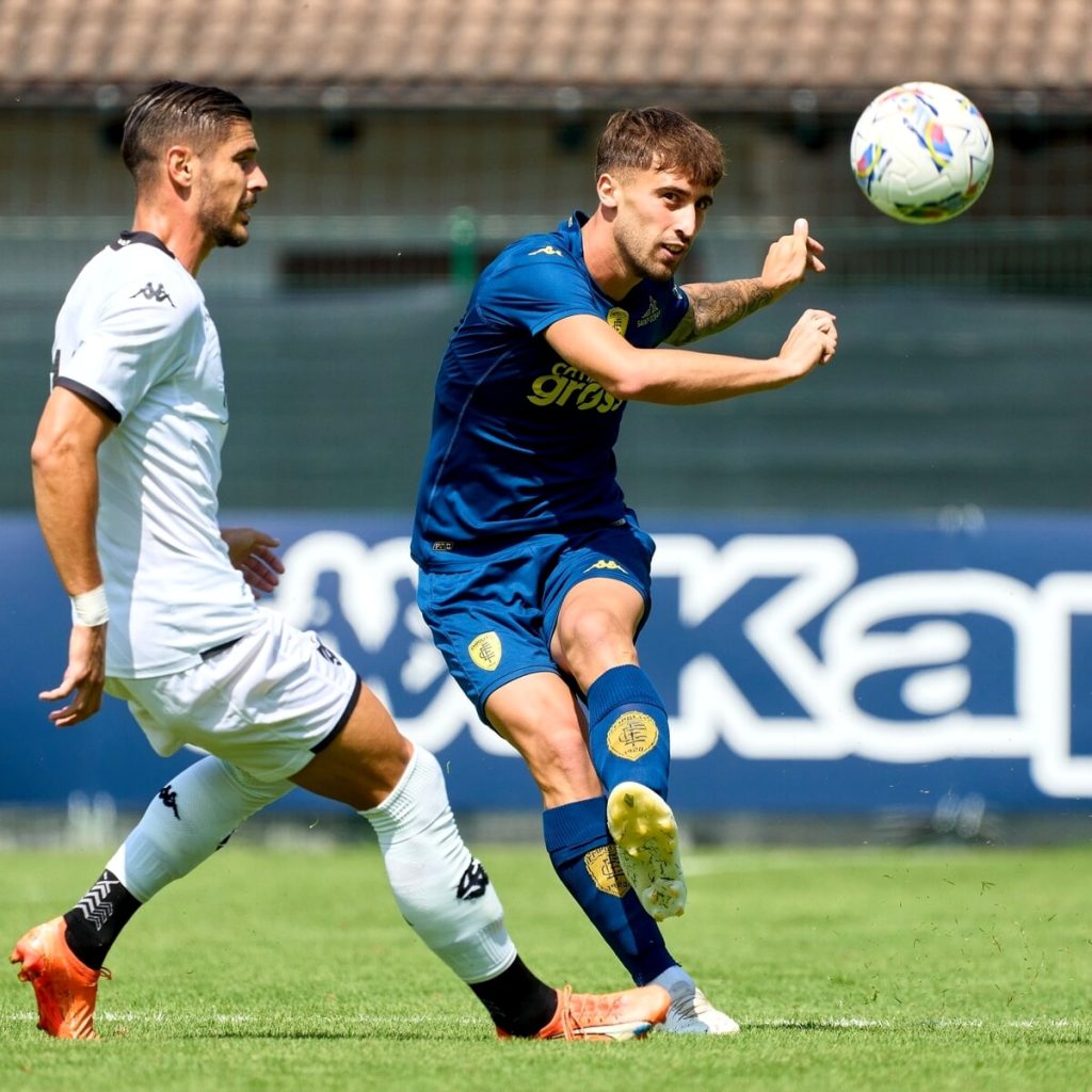 Empoli, battuto lo Spezia 2-0 in amichevole: Haas e Caputo tra i migliori, brutto infortunio per Walukiewicz / VIDEO