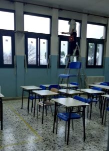 Efficientamento energetico: 130mila euro per completare la sostituzione degli infissi a scuola