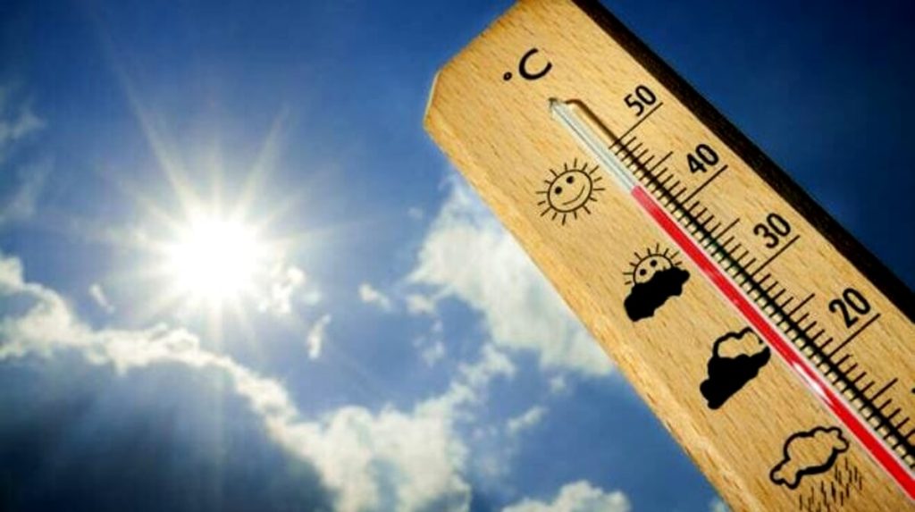 Fine settimana ad alte temperature: domani ancora bollino rosso