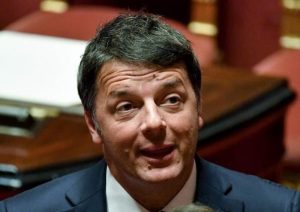 Matteo Renzi, relax e tintarella in Cosa Smeralda con la moglie Agnese / FOTO