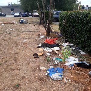 Parcheggio di viale XI Agosto, l'attacco di Draghi e Innocenti: “Degrado infinito. E Sas se ne lava le mani” / FOTO