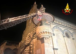 Duomo: si stacca una formella della copertura del pulpito di Donatello