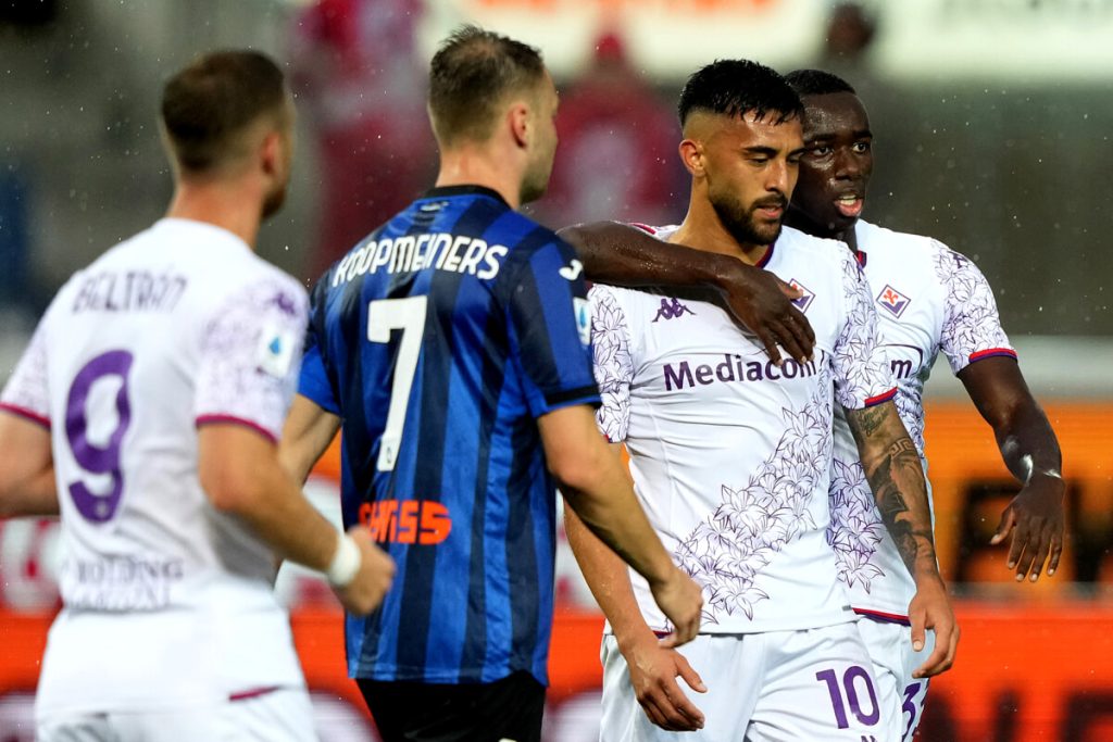 Fiorentina: intrigo González. Si prova ad anticipare l'arrivo di Valentini