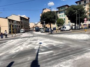 Piazza Dalmazia, guasto a un pullman: incidenti e traffico in tilt