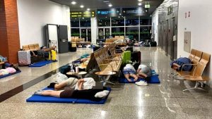 Cinque fiorentini bloccati all'aeroporto di Madeira: "Siamo disperati, fateci tornare a casa"