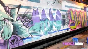Sorpresi a imbrattare il vagone di un treno, denunciati anche per resistenza a pubblico ufficiale