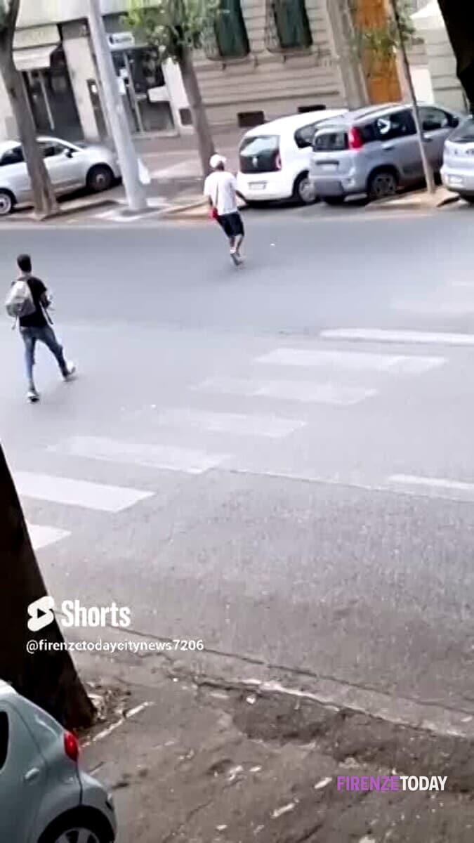 Viale Don Minzoni: tentano furto in strada VIDEO