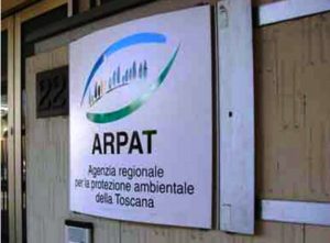 Sversamento nel torrente Lora per la rottura di un pozzetto