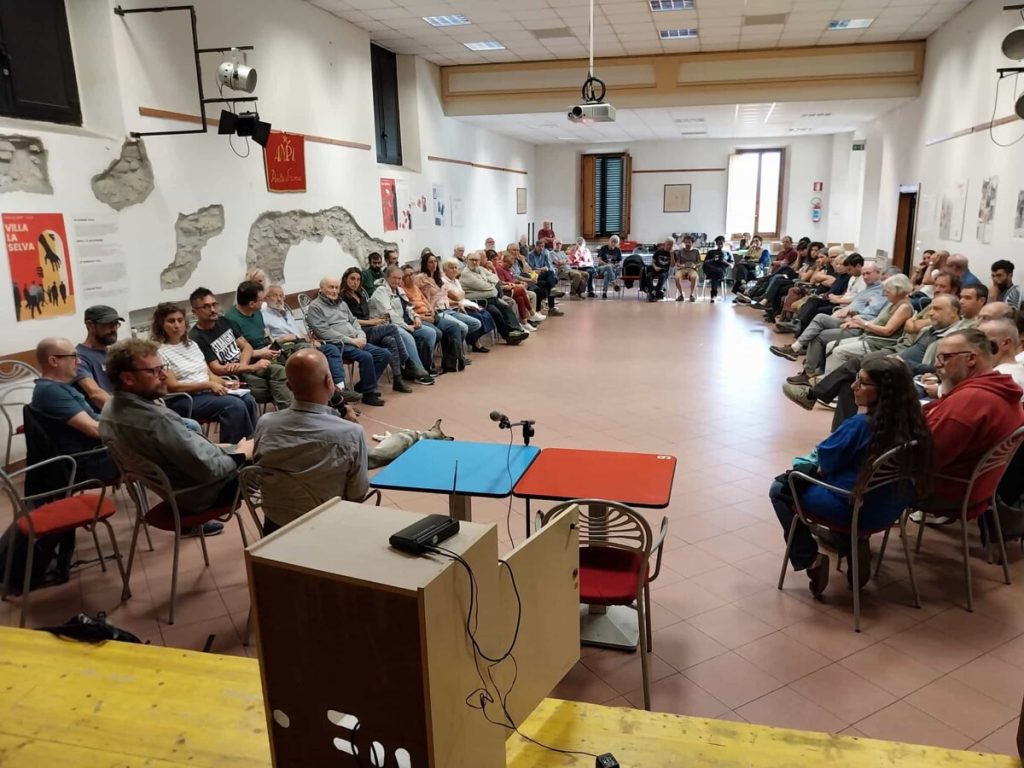 Mondeggi Bene Comune, folla all'assemblea pubblica: “Non ci aspettiamo lo sgombero” / FOTO
