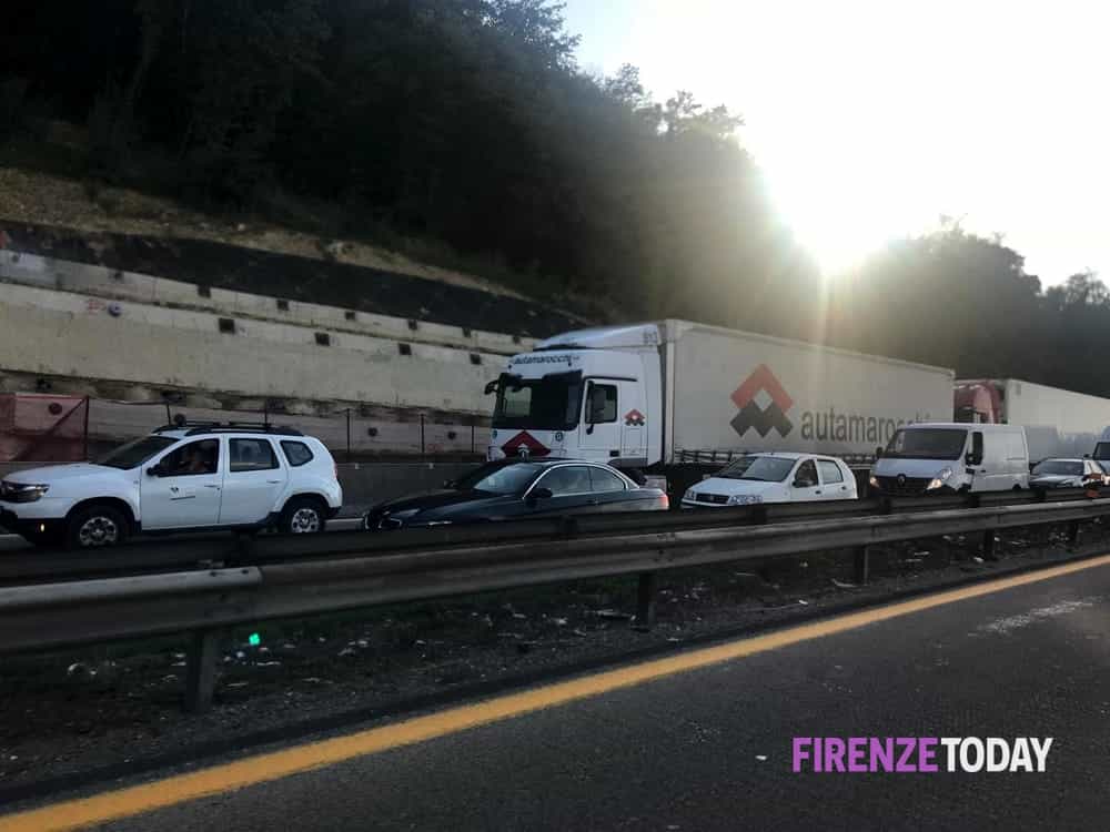 Autostrada: fino a 9 km di coda verso Firenze