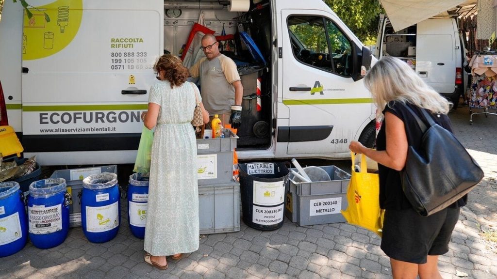 In un anno 475 tonnellate di rifiuti conferite agli ecofurgoni di Alia Multiutility