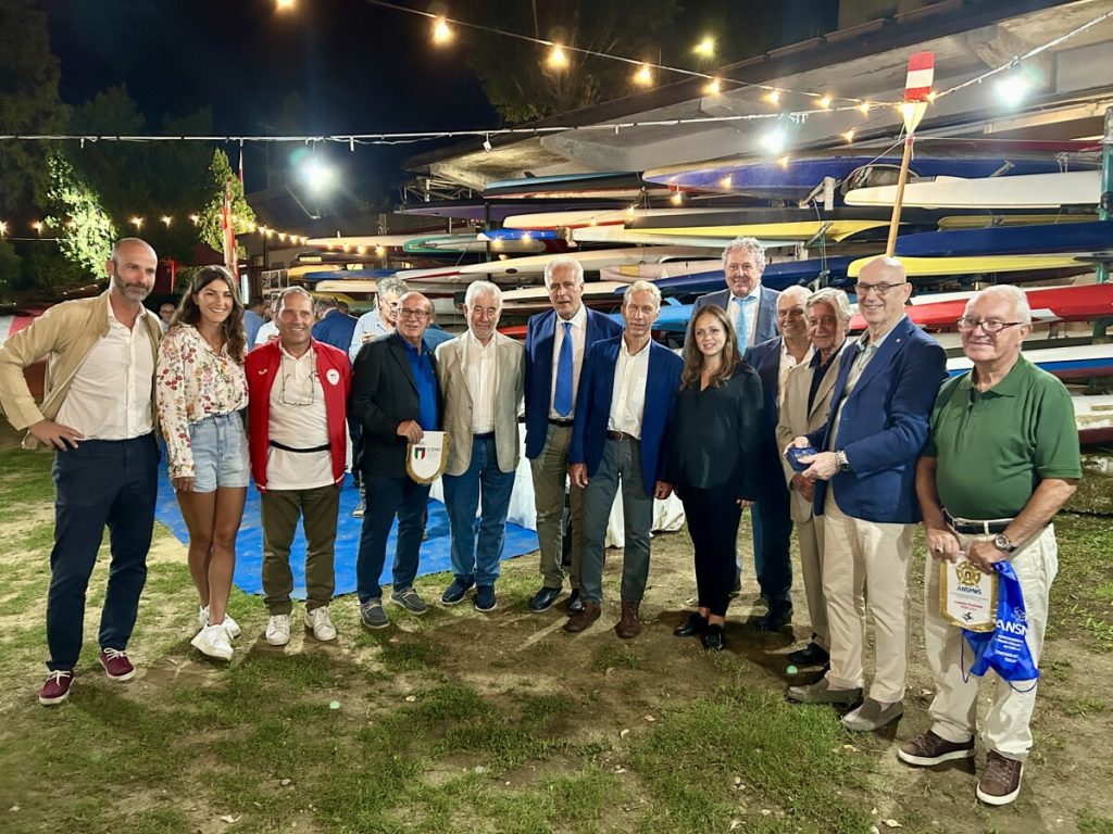 La Canottieri Comunali di Firenze compie 90 anni, Funaro: "Resterà dove si trova"