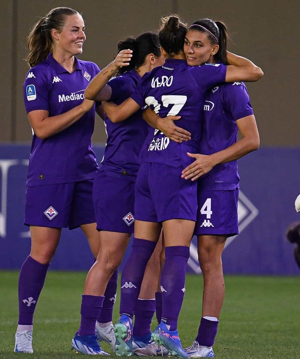 Fiorentina Femminile, dopo la batosta col Wolsfburg torna il sorriso: Samp battuta 4-0 al Viola Park