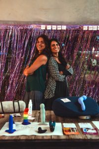 Architetta e giurista si lanciano nel mondo dei sex toys: “Basta tabù, il nostro progetto per una sessualità consapevole”