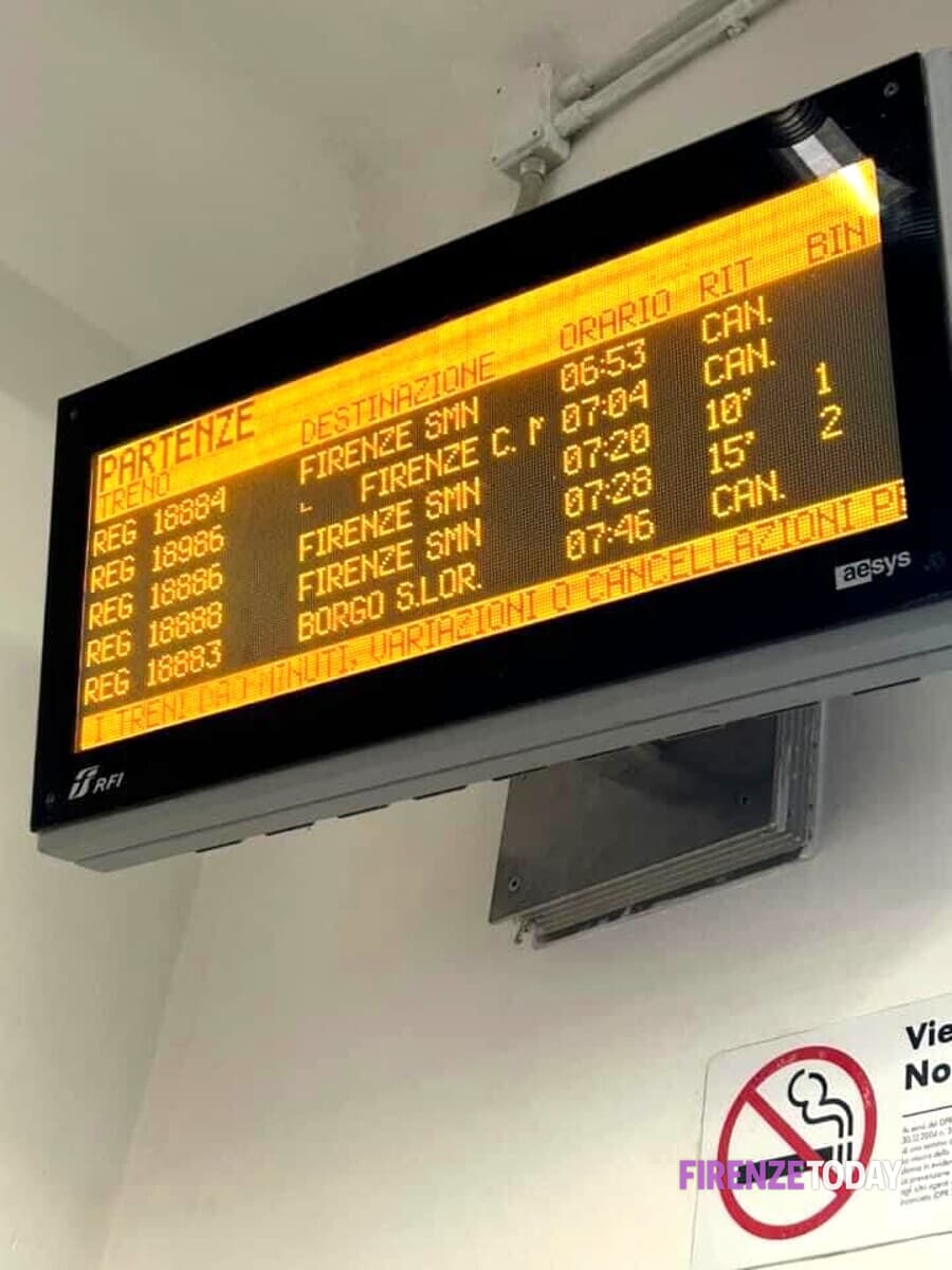 Treni, guasto sulla Faentina: raffica di ritardi e cancellazioni