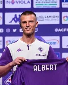Fiorentina, Gudmundsson vola in Islanda per il processo: cosa può accadere