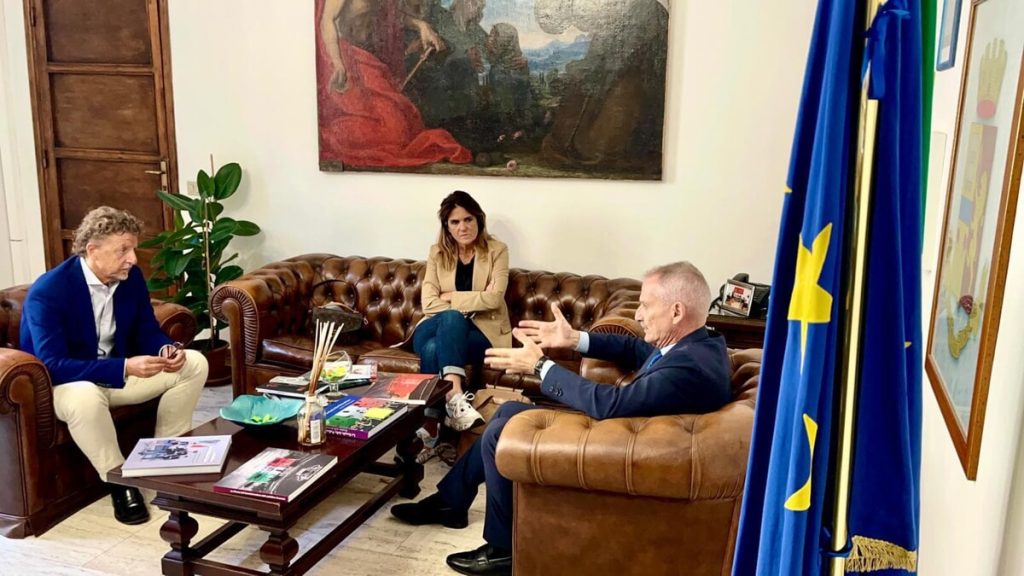 Escalation di reati, Marcheschi (FdI) incontra il questore: “L’amministrazione sa solo chiedere al governo”