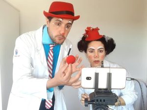 Per un sorriso senza confini: il clown ospedaliero adesso è anche virtuale