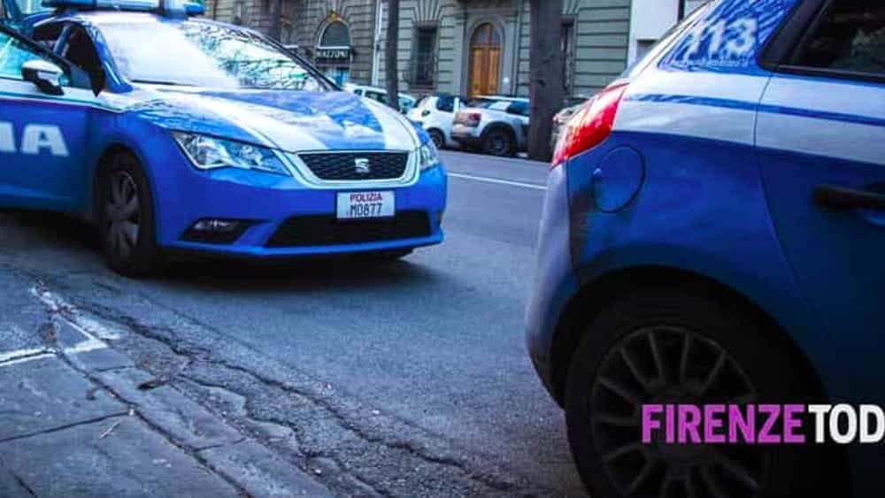 Soccorso in strada, si mette alla guida dell'ambulanza: denunciato per tentato furto