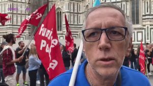 Protestano i lavoratori di sanità privata e Rsa: "Senza contratto da anni. Ora basta, non siamo di serie B" / VIDEO / FOTO