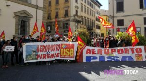 Aeroporti, scioperano i lavoratori di Peretola e Pisa: “Condizioni di lavoro sempre peggiori”