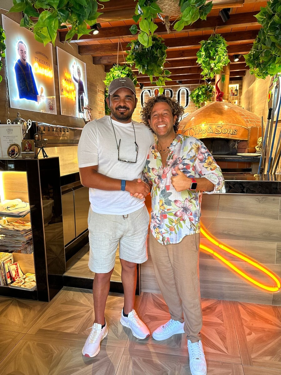 Vip, lo sceicco del Qatar fa tappa a Firenze / FOTO