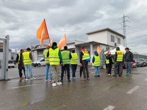 Moda, sciopero alla Ellebi: “Licenziamenti ingiusti”