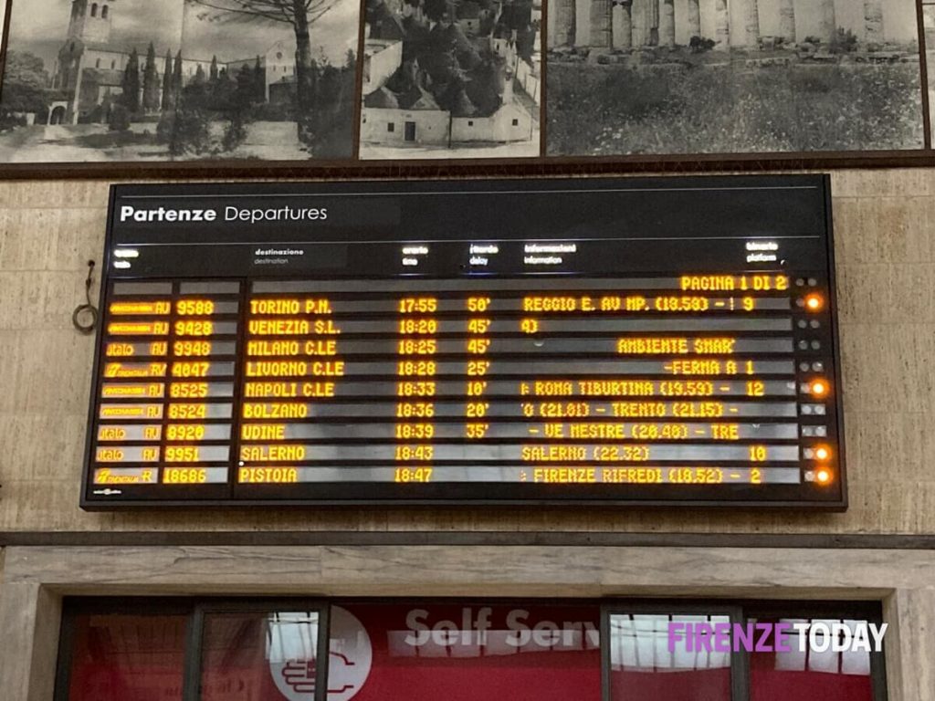 Treni: maxi ritardi, coinvolti regionali e alta velocità / FOTO