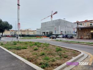 Via Mariti, la rabbia dei residenti: "Dal giorno della strage quartiere abbandonato" / FOTO